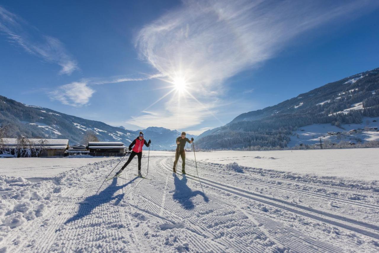 Zillertal Suites Fuegen By Alps Resorts Kültér fotó