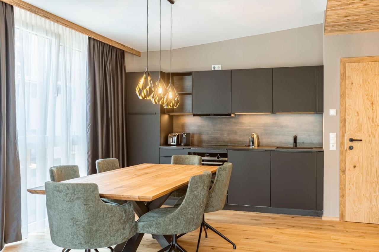 Zillertal Suites Fuegen By Alps Resorts Kültér fotó